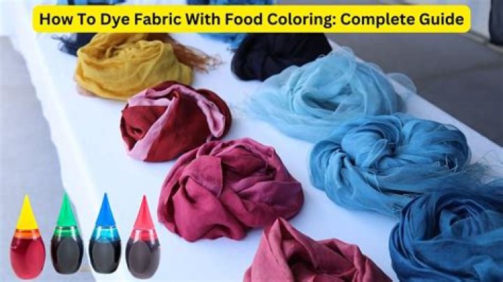 How do you set dye with vinegar?