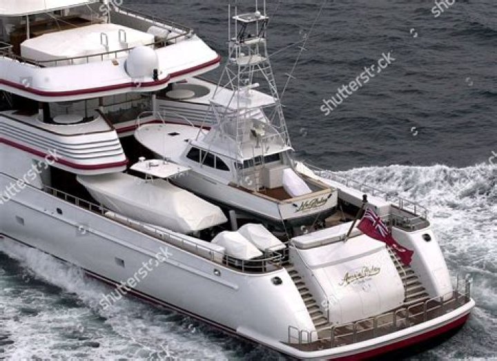 How much is Greg Norman's yacht worth?