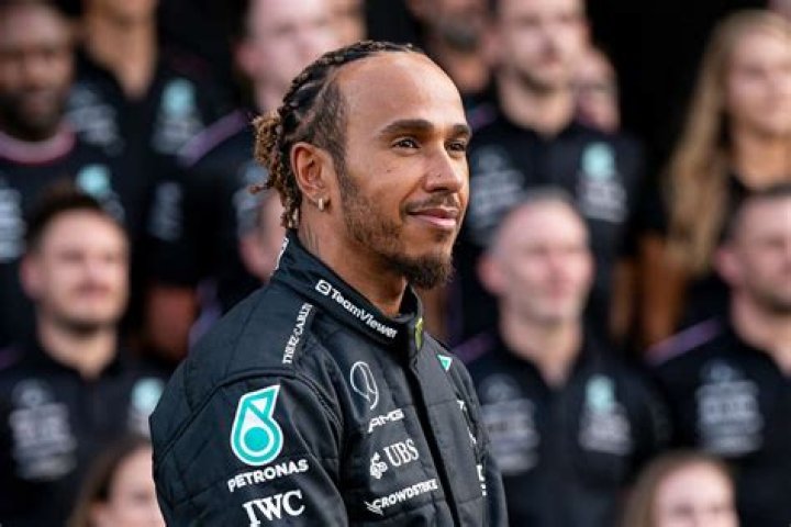 Is Lewis Hamilton rich?