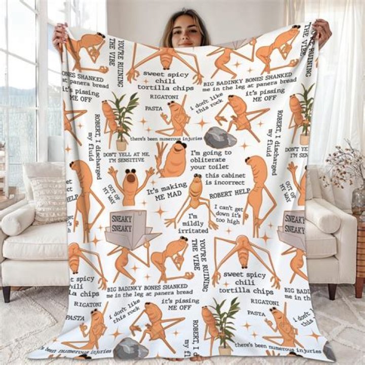 Should I wet my worm blanket?