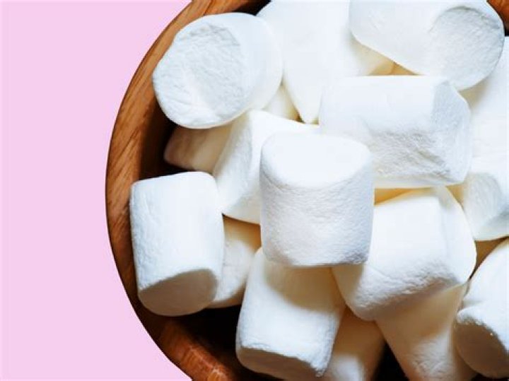 What are marshmallows made of horse hooves?