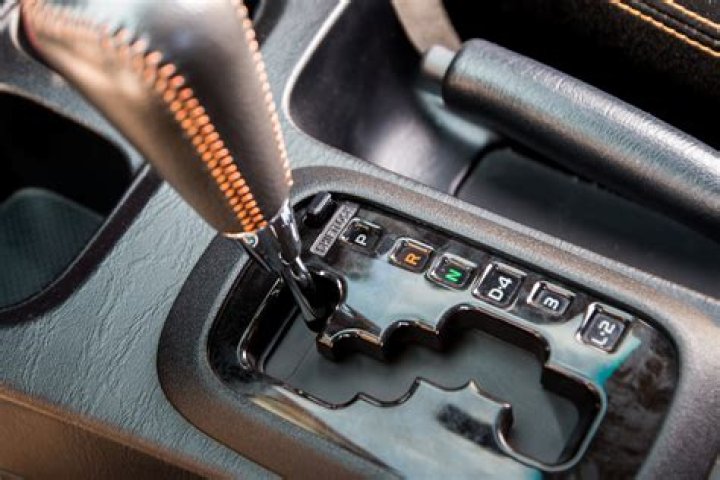 What happens if you switch gears while driving?