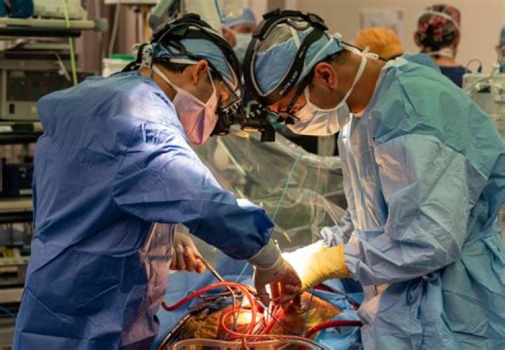 What kind of surgeon removes tonsils?